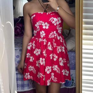 HOLLISTER HOT PINK HIBISCUS STRAPLESS DRESS